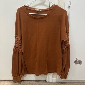 Size Large woman’s top